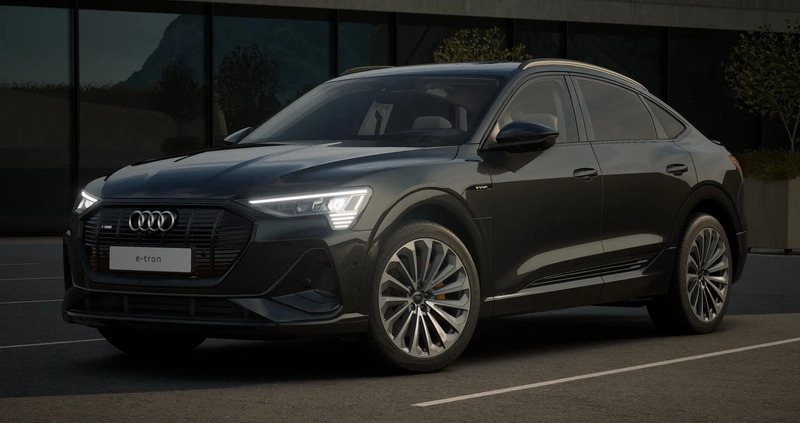 Audi e-tron cena 349900 przebieg: 4500, rok produkcji 2021 z Przemków małe 277